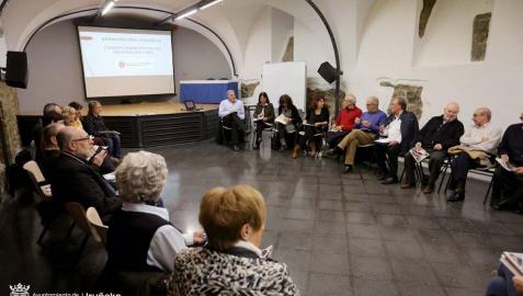 Pamplona trabaja en un Plan de Acción para personas mayores de 65 años