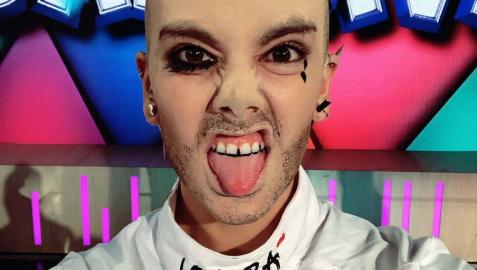 Cristina Pedroche se transforma en su marido para celebrar el Carnaval