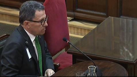 La Guardia Civil acusa a los Mossos de espiarles y oponer resistencia el 1-O