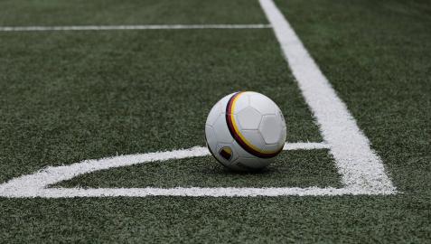 Una pelea entre padres obliga a suspender un partido de prebenjamines