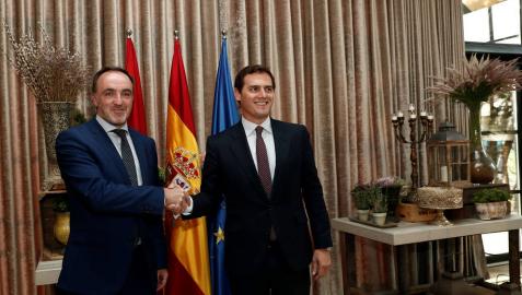 UPN y Ciudadanos sellan su alianza con un reconocimiento expreso al régimen foral de Navarra