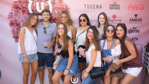 Un grupo de jóvenes, en una edición anterior de la Capea Universitaria.