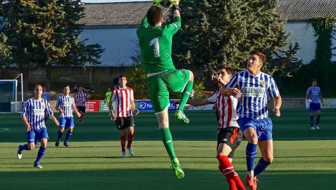 Debut en casa con empate para el Izarra