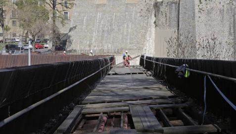 Los creadores de la pasarela de Labrit afirman que no hay daños estructurales