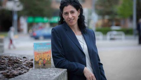 Begoña Pro: “Me gustaría que los niños disfrutaran de la historia de Navarra en familia”