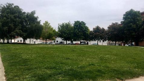 Villava cede a Salud una zona verde debajo de la gasolinera para el nuevo centro médico