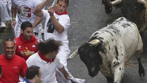 El herido por asta es un conocido corredor navarro que fue corneado en 2014