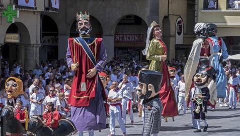 Todas las fotos de la despedida de los gigantes en fiestas de Estella en Diario de Navarra
