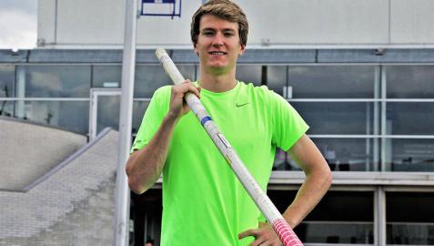 Adrián Vallés: