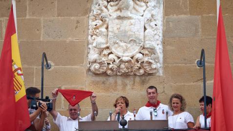 Cohete en fiestas de Murillo el Fruto 2019.