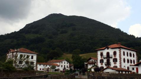 Urdax se opone a voladuras con 2.000 kilos de dinamita