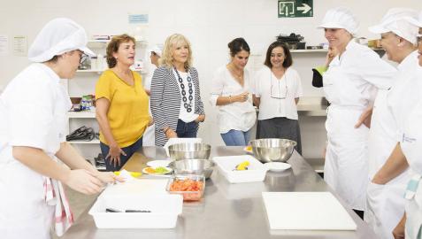 El II Curso de Cocina municipal en colaboración con el SNE cuenta con 15 alumnos El II Curso de Cocina municipal en colaboración con el SNE cuenta con 15 alumnos