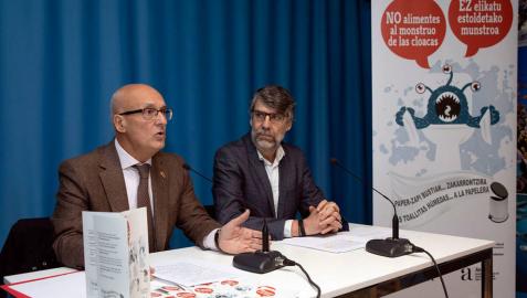 Arrojar toallitas por el inodoro encarece un 15% el mantenimiento de la red