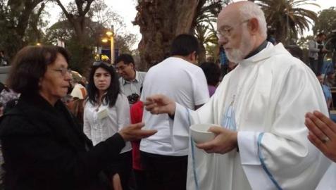 El navarro Celestino Aós fue ordenado obispo este sábado antes unas 2.000 personas en Copiapó.