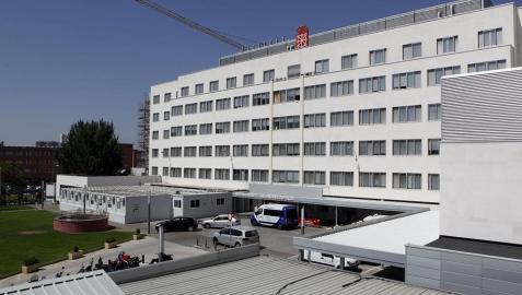 Imagen de la fachada del hospital materno-infantil del Complejo Hospitalario de Navarra