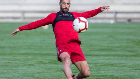 Lillo dice que en Extremadura Osasuna debe