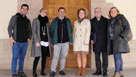 Seis pueblos de la merindad se unen para pedir el Tierra Estella Bus