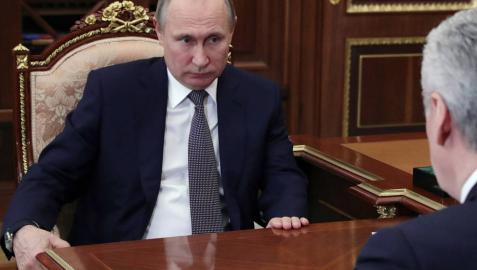 Putin amaga pero no pega
