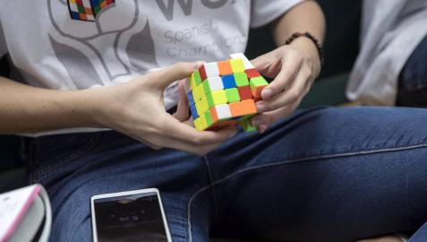 El XV Campeonato de España de Speedcubing tuvo lugar en el frontón de labrit, con 148 jugadores inscritos.