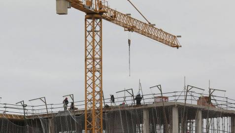 Servicios privados vigilarán los contactos del trabajador infectado