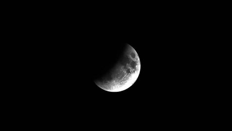 Eclipse lunar del 16 de julio de 2019 El fenómeno se pudo observar desde varios puntos del planeta y dejó estampas espectaculares.