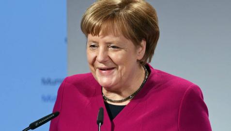 Merkel advierte que