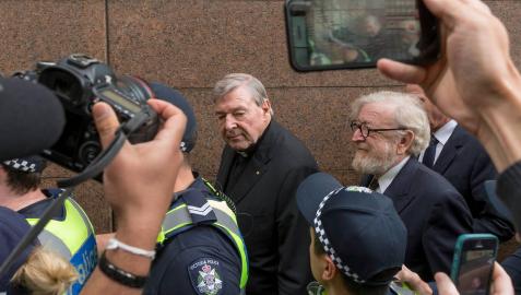 Seis años de prisión por pederastia para el cardenal australiano George Pell