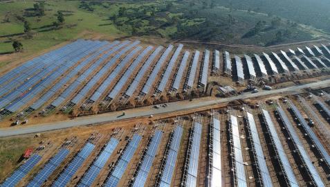 Iberdrola adjudica a la navarra STI Norland pedidos para dos plantas fotovoltaicas