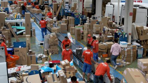 La pandemia supera a la Navidad y al 'Black Friday' en compras online