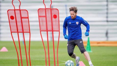 Iker Muniáin, en las instalaciones de Lezama.