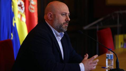 Arasti dice que transferir la competencia de Tráfico es