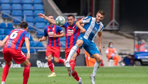El Eibar acaricia la permanencia a costa de un Espanyol desaparecido El Eibar acaricia la permanencia a costa de un Espanyol desaparecido