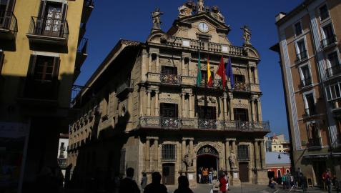 El Defensor 'reprende' al Ayuntamiento
