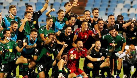 Elche y Girona miden sus fuerzas por el ascenso en el Martínez Valero