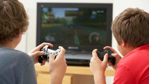 Cómo desenganchar a tu hijo del 'Fortnite' y otros videojuegos Cómo desenganchar a tu hijo del 'Fortnite' y otros videojuegos