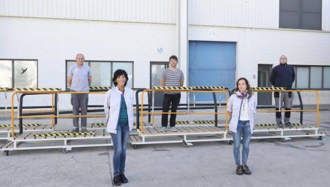 Eugenia Larrea (VW Navarra; y Elena Bartolomé (VW); Luis Fuente (Salesianos Pamplona), Luis Javier Villanueva (Sierra de Leyre) y Raúl Rodríguez (Virgen del Camino).