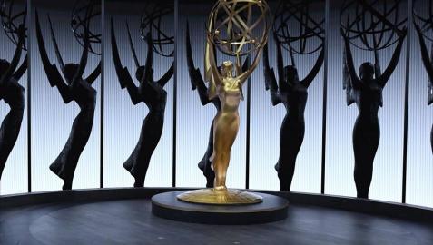 Imágenes de la 72 edición de los Emmy, los premios más importantes de la televisión, que se han celebrado en el Staples Center de Los Ángeles.