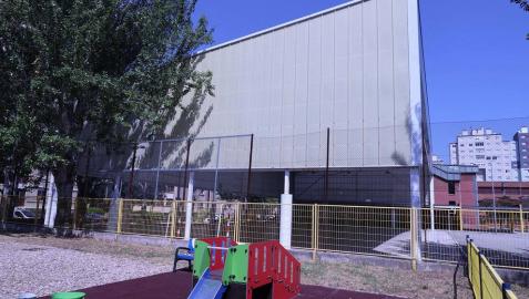 Mes y medio para reformar la cubierta del colegio Alaitz Mes y medio para reformar la cubierta del colegio Alaitz