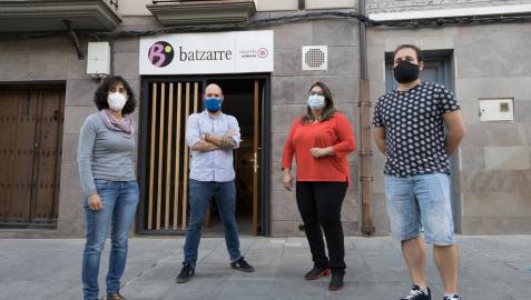 De izda. a dcha., los ediles de I-E Marisa Marqués, Marius Gutiérrez, Olga Risueño y Alberto Lajusticia.