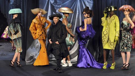 John Galliano cumple 60 años alejado de su etapa más catastrófica John Galliano cumple 60 años alejado de su etapa más catastrófica