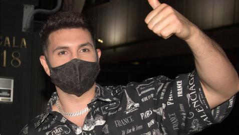 Cancelan un concierto de Omar Montes por negarse a usar mascarilla en un acto