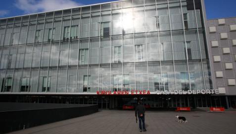 La Casa del Deporte, sede de numerosas federaciones navarras. La Casa del Deporte, sede de numerosas federaciones navarras.