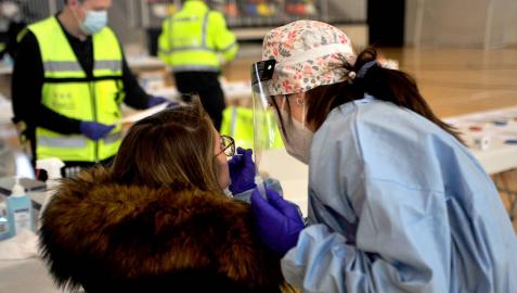 Farmacias navarras harán test de antígenos para detectar la covid-19