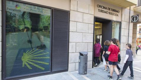 La Oficina de Turismo en Pamplona amplía su horario hasta San Fermín