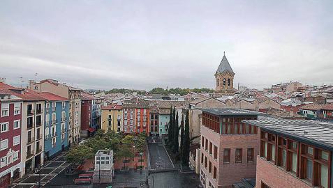 Cielo gris, lluvia débil y temperaturas sin cambios este domingo en Navarra