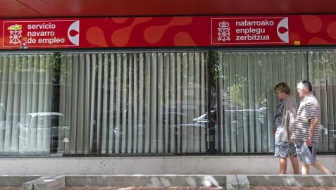 El SNE propone a su plantilla una reconversión de plazas y gerente y 7 jefes se niegan