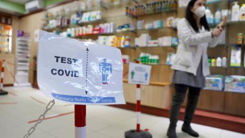 Sanidad notifica 762 fallecidos y 79.686 nuevos casos en un fin de semana