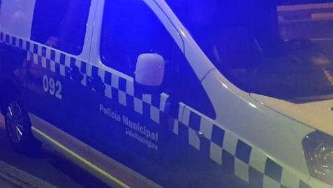 Un coche patrulla de la Policía Municipal de Pamplona.
