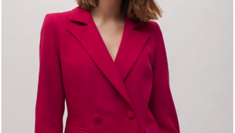 Laura Corsini, una joven diseñadora que cambió los ladrillos por los tejidos Laura Corsini, una joven diseñadora que cambió los ladrillos por los tejidos