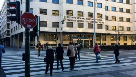 Navarra pierde en diciembre un 2% de afiliados extranjeros a la Seguridad Social Navarra pierde en diciembre un 2% de afiliados extranjeros a la Seguridad Social